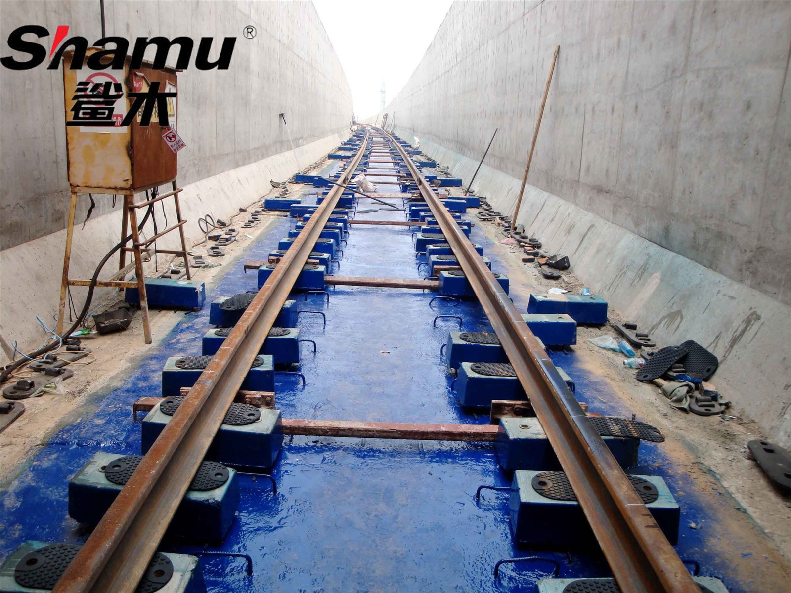 product-1600-1200 product-1600-1200